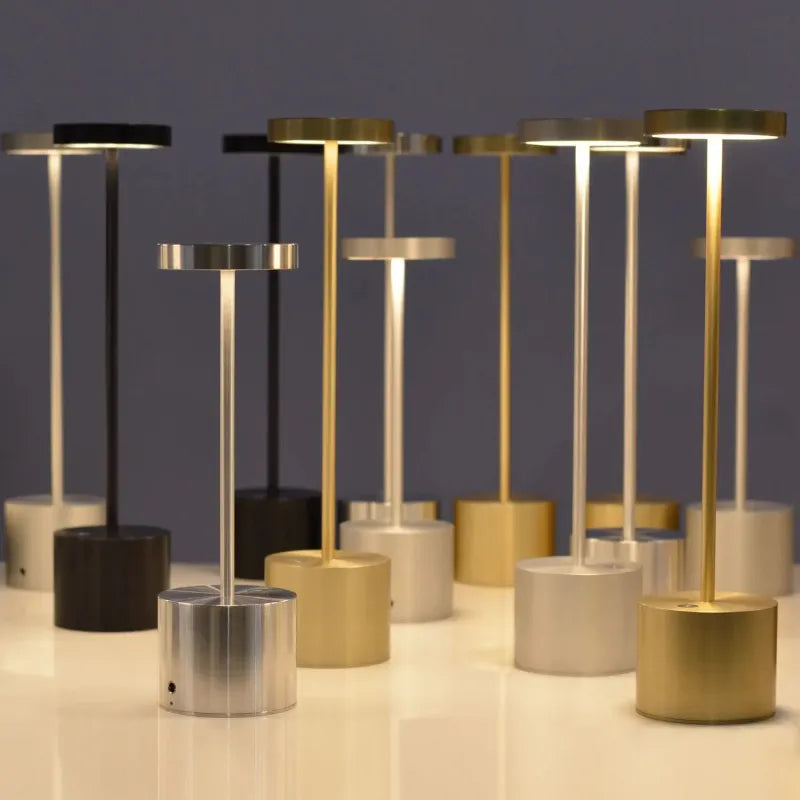 Touch-Sensor Bistro Lamp